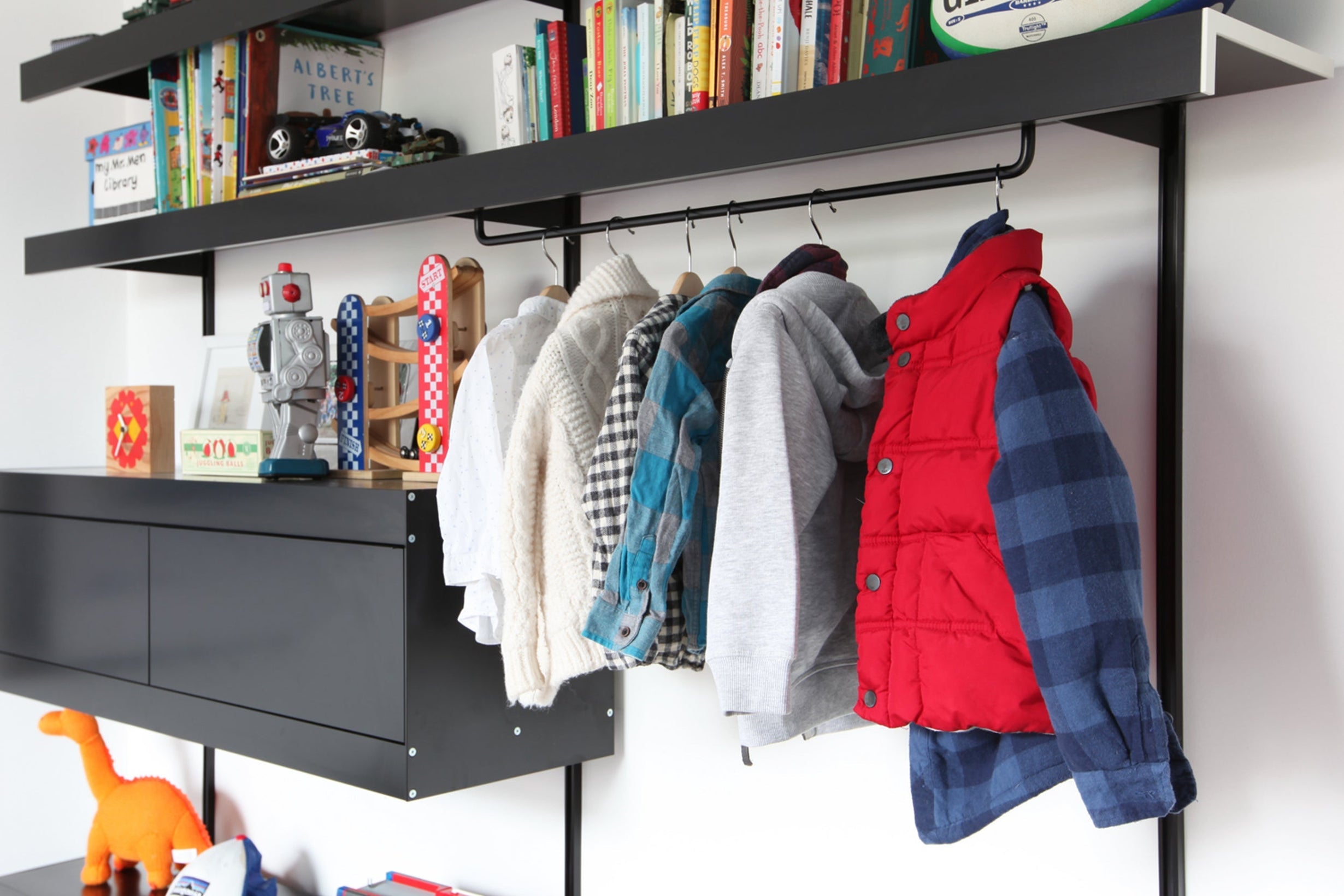 wardrobe shelving system black
