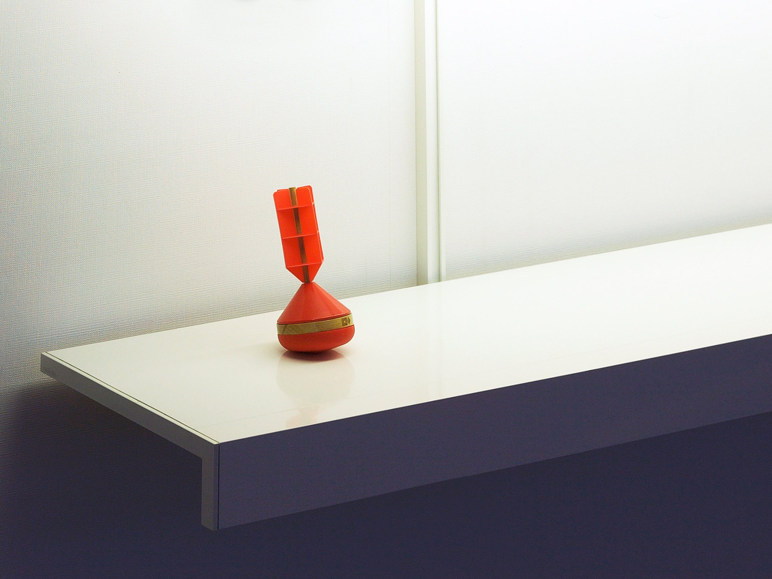 Lighting shelves