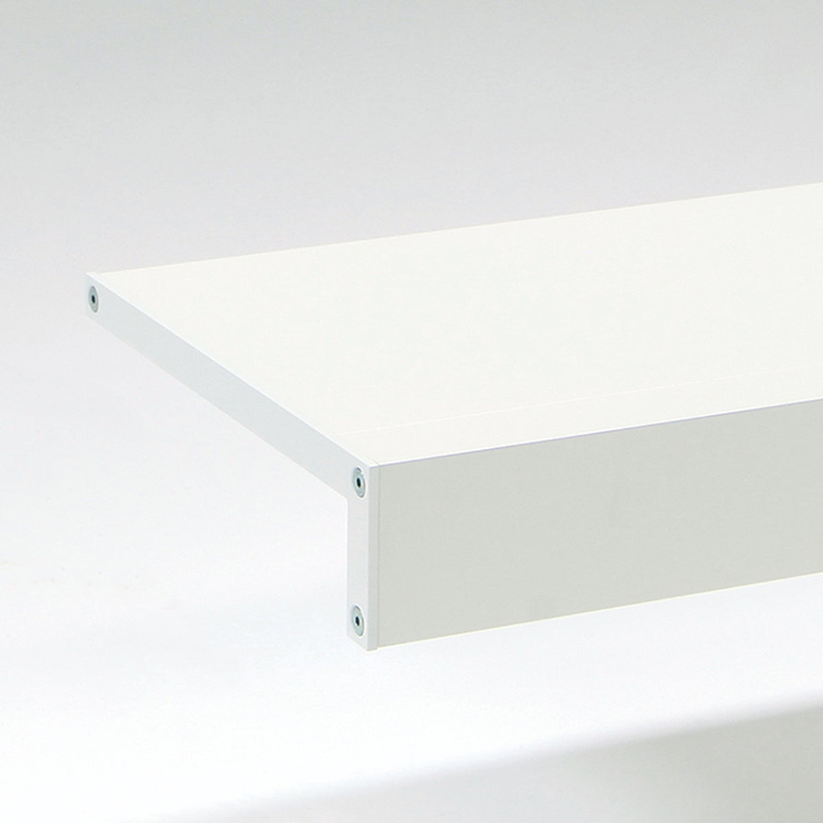 ON&ON white shelf end cap in metal